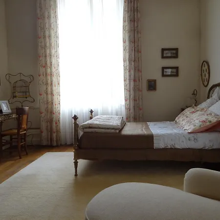 Chateau Mesny Panzió