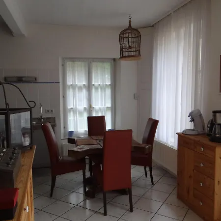 Couette-café Château Mesny *