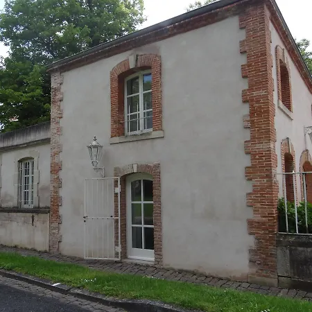 Chateau Mesny Vic-sur-Seille