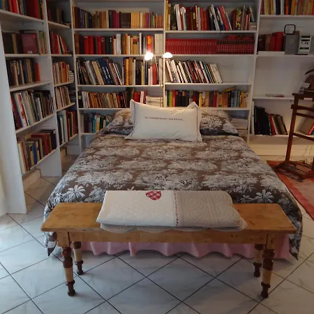Bed & Breakfast Chateau Mesny *